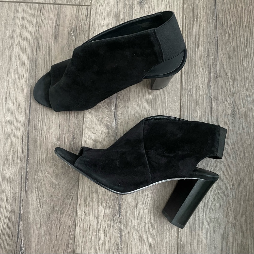 Via Spiga Suede Leather Black Open Toe Booties